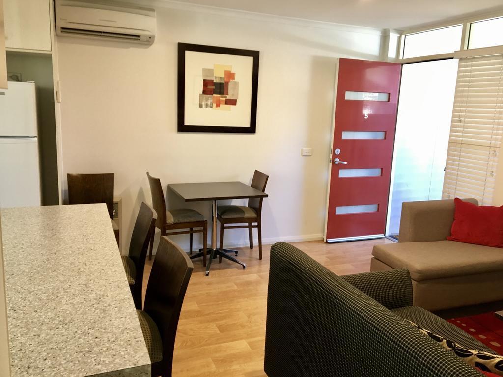 Encore Apartments Bathurst Extérieur photo